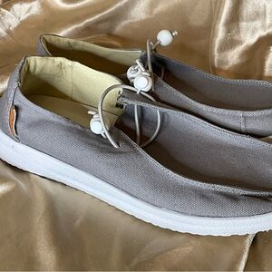 Corkys Shoes Women’s Size 8 Kayak Gray Slip On Loafers